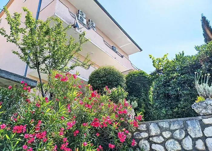 Apartamento Stana-4 By Interhome